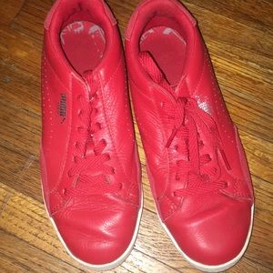 Red puma sneakers
